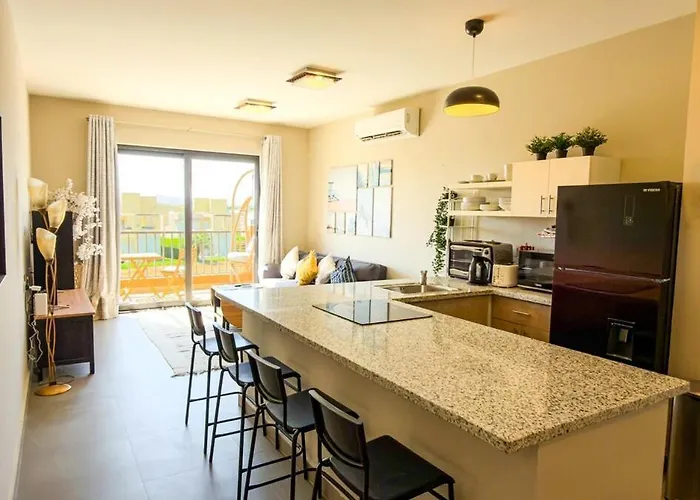شقة Lagoon & Shared Pool Views! Tawila 2br In El Gouna *